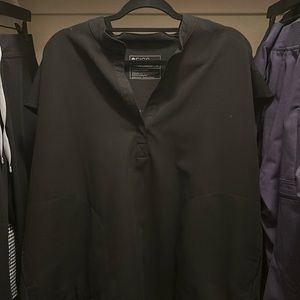 Women’s Figs Rafaela oversized scrub top in Black